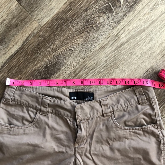 Taupe/brown O Shorts - Picture 3 of 4